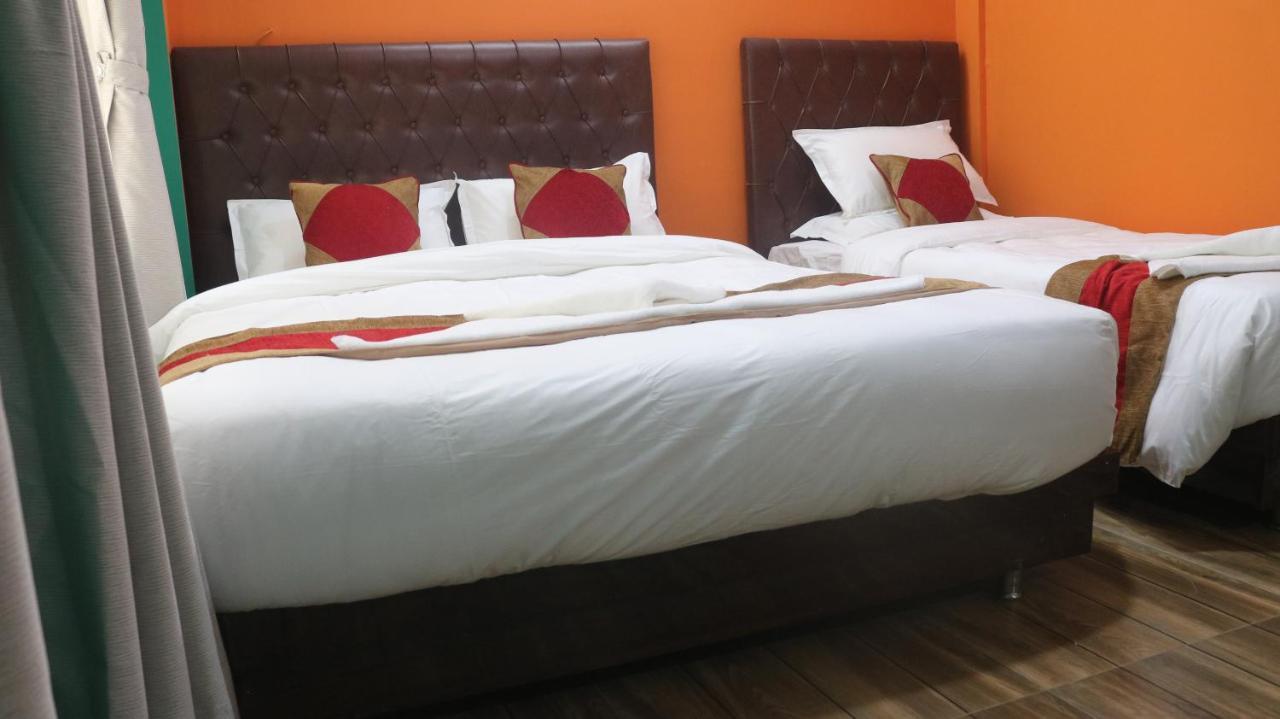 Nepalaya Home Hostel Katmandou Extérieur photo