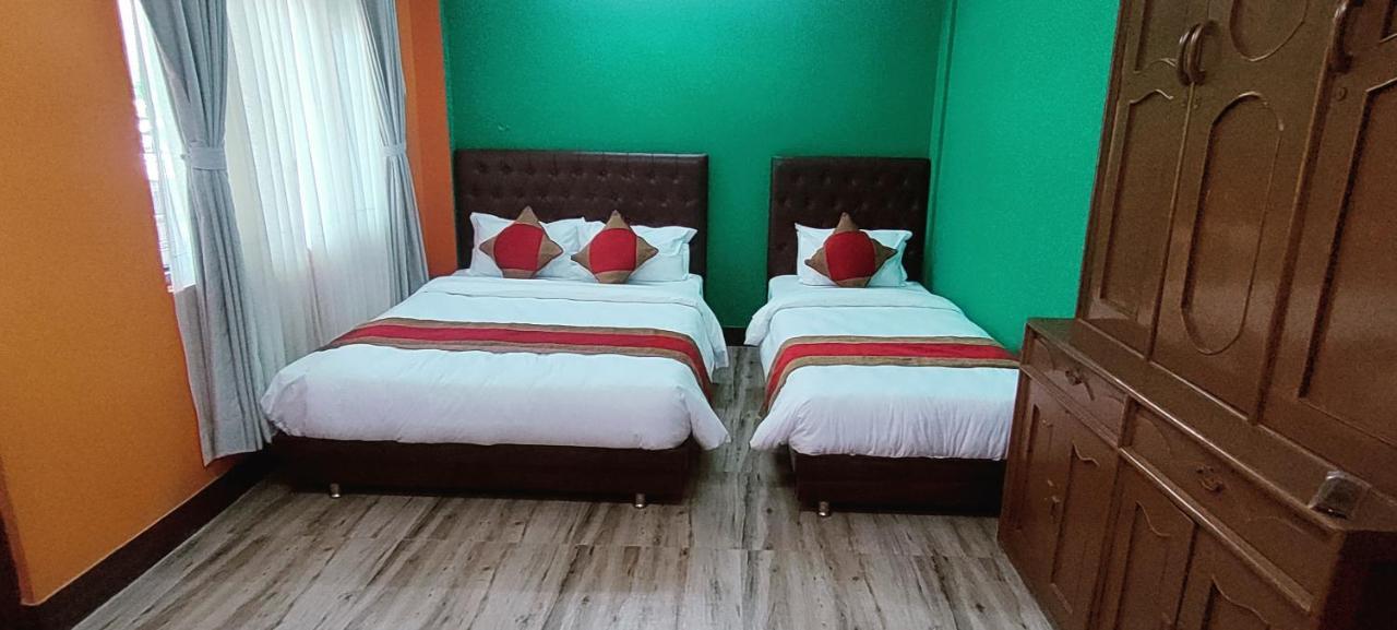 Nepalaya Home Hostel Katmandou Extérieur photo