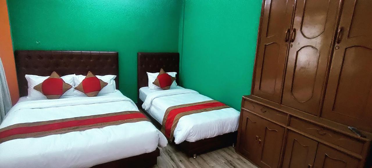 Nepalaya Home Hostel Katmandou Extérieur photo